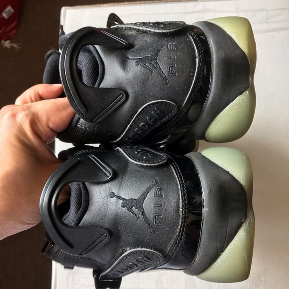 Jordan 6 Rings - Picture 5 of 6